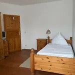 Landgut 3*